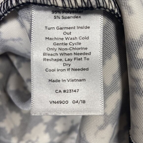 Talbots Top Blouse Black and White Floral Size 1X Spring Classic Long Sleeve - Picture 5 of 9